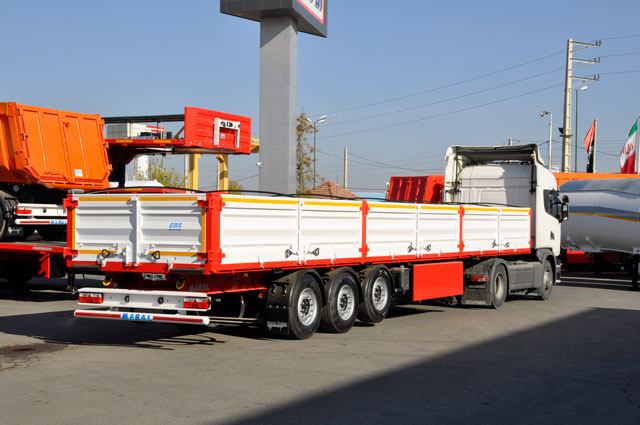 مراحل تولید تریلی کمپرسی قایقی